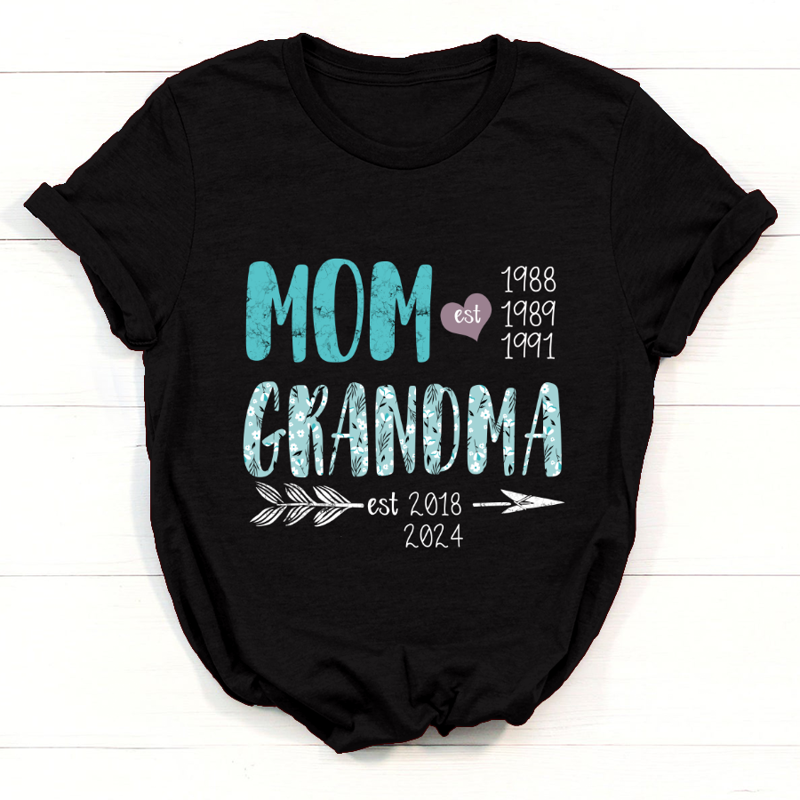 Personalized  Mom Est Grandma Est Flower Turquoise T-Shirt