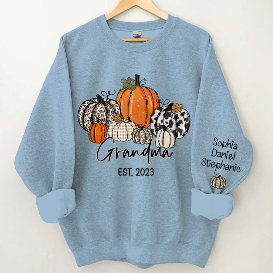 Pumpkin Grandma Est Year And Kids CTH01 Sweatshirt