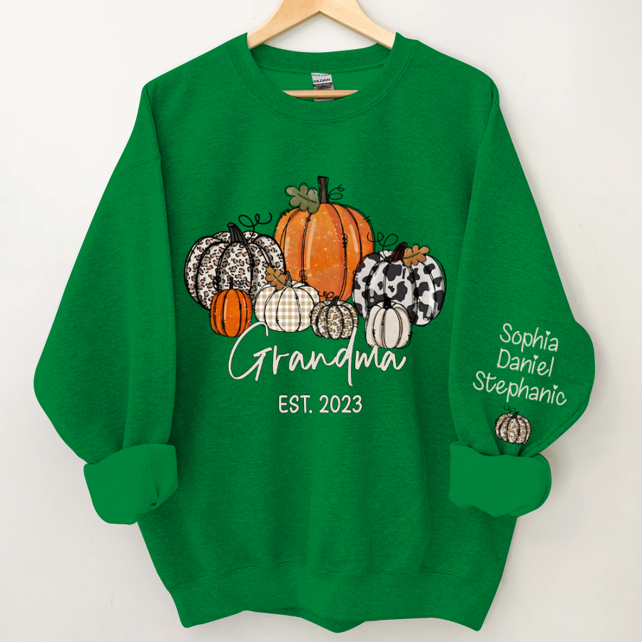 Pumpkin Grandma Est Year And Kids CTH01 Sweatshirt