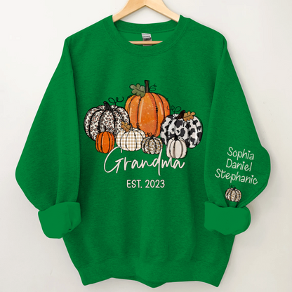 Pumpkin Grandma Est Year And Kids CTH01 Sweatshirt