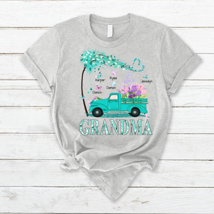 Grandma truck flower And Grandkids Mother's Day T-Shirt