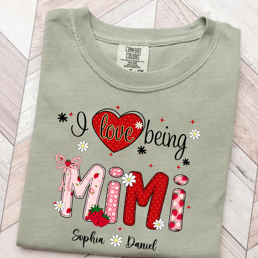I Love Being A Mimi, Mimi Grandma Nana Strawberry And Grandkids Sweet Summer Time Shirt