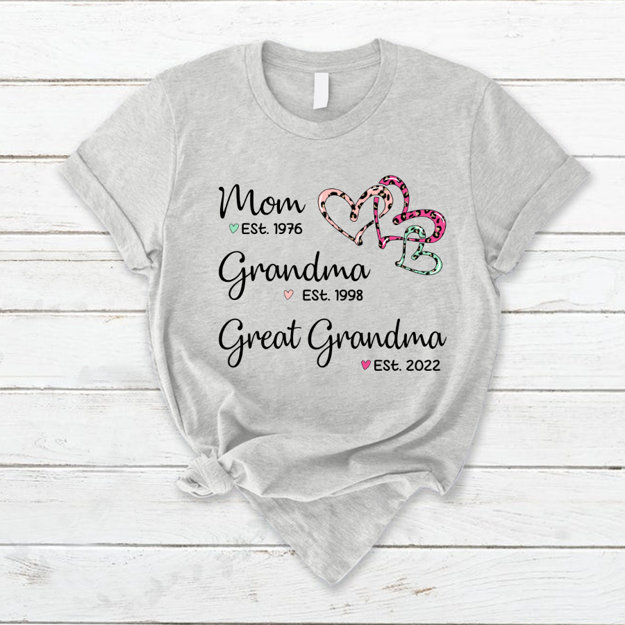 Personalized Great Grandma Shirt - Custom Mom Est Grandma Est Great Grandma Leopard T-Shirt - Unique Holiday Gift for Grandma