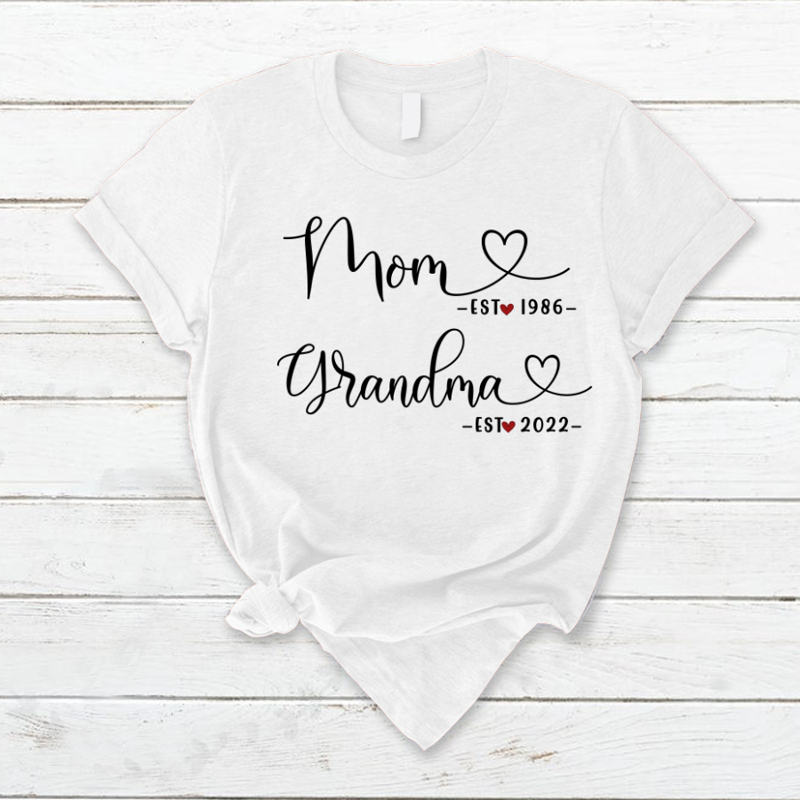 Mom heart est grandma heart est T-Shirt