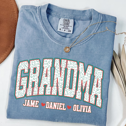 Personalized Grandma and Grandkids Leopard Christmas Gift Shirt