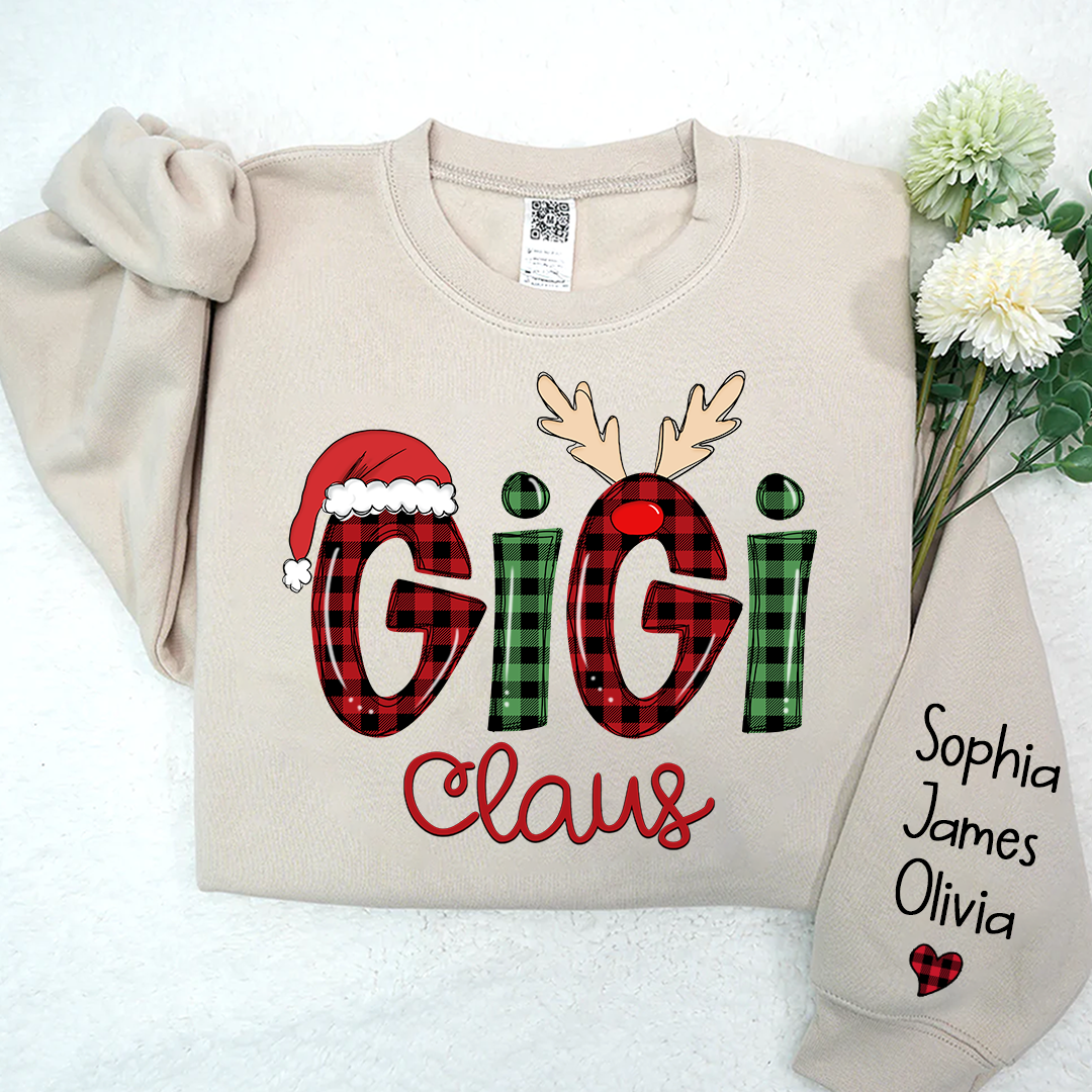 Merry Christmas Gigi claus caro with Grandkids Sweatshirt