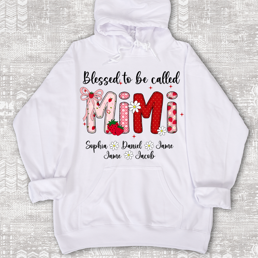 Blessed To Be Called Mimi, Mimi Strawberry And Grandkids Sweet Summer Time Shirt