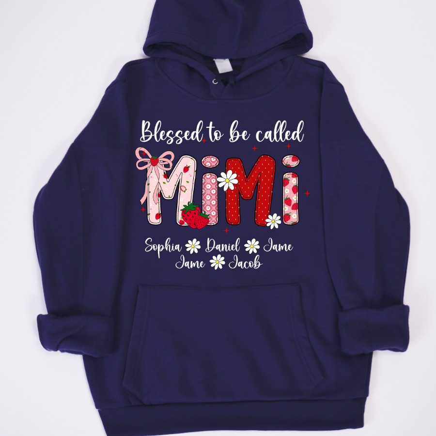 Blessed To Be Called Mimi, Mimi Strawberry And Grandkids Sweet Summer Time Shirt
