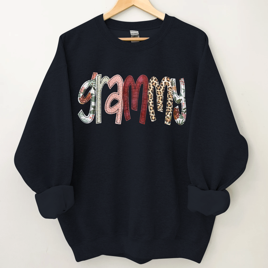 Grammy Nana Grandma Mimi Custom Name CTH01 Sweatshirt