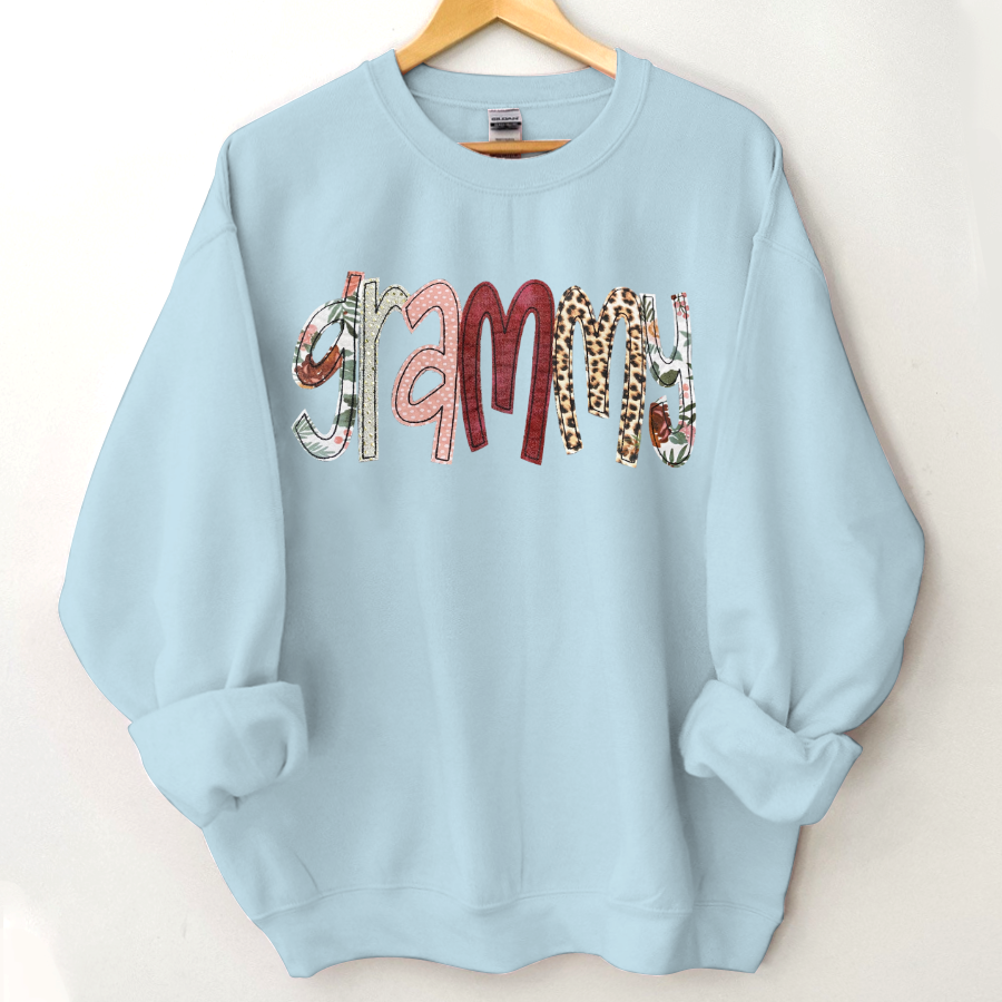 Grammy Nana Grandma Mimi Custom Name CTH01 Sweatshirt