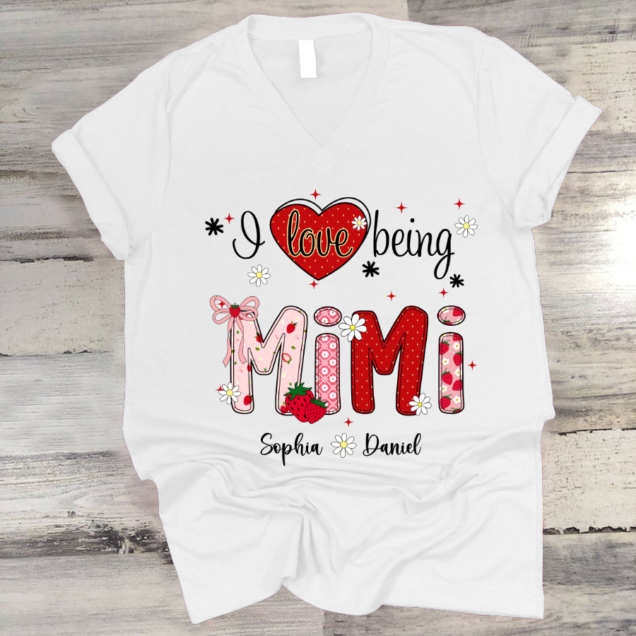 I Love Being A Mimi, Mimi Grandma Nana Strawberry And Grandkids Sweet Summer Time Shirt