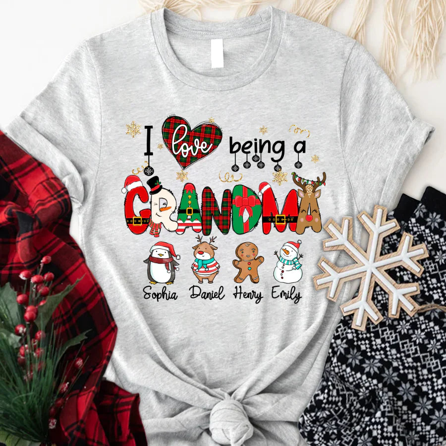 I love Being A Grandma Christmas CTL01 T-Shirt