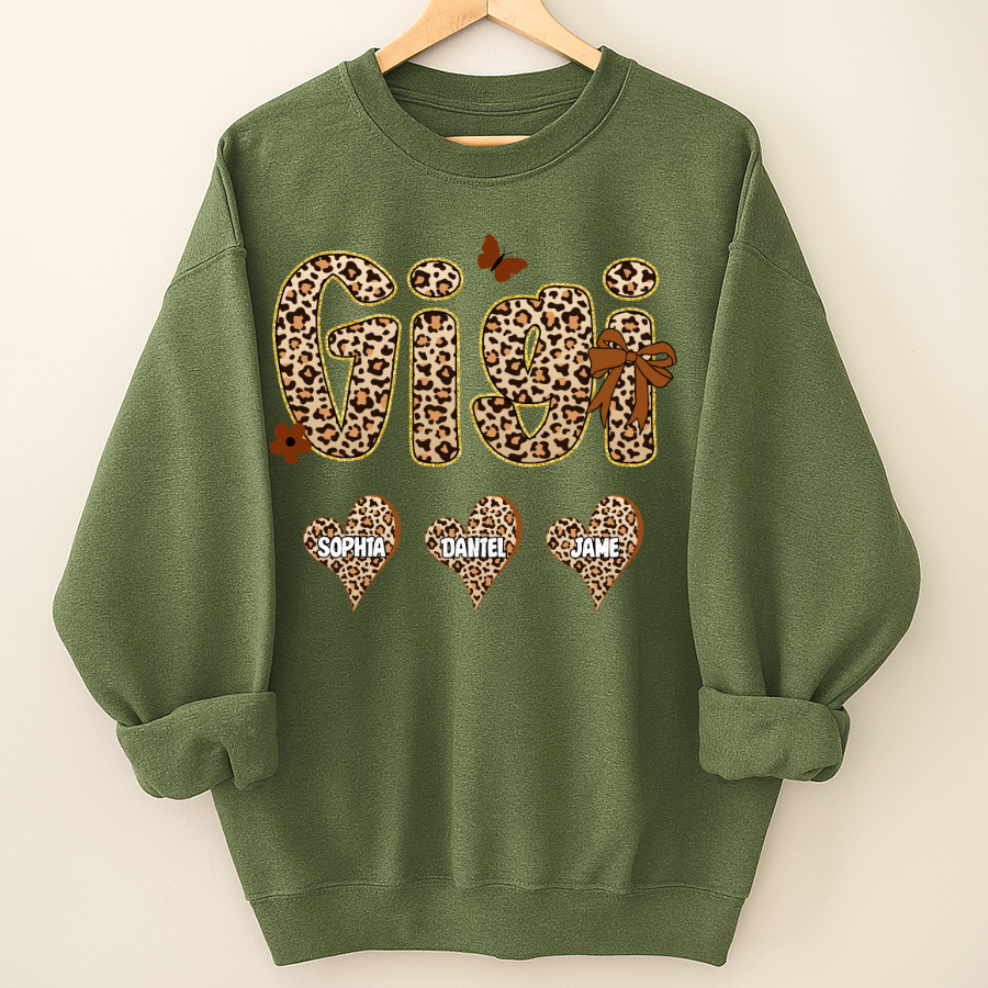 Leopard Heart Gigi Custom Grandma and Grandkids Shirt