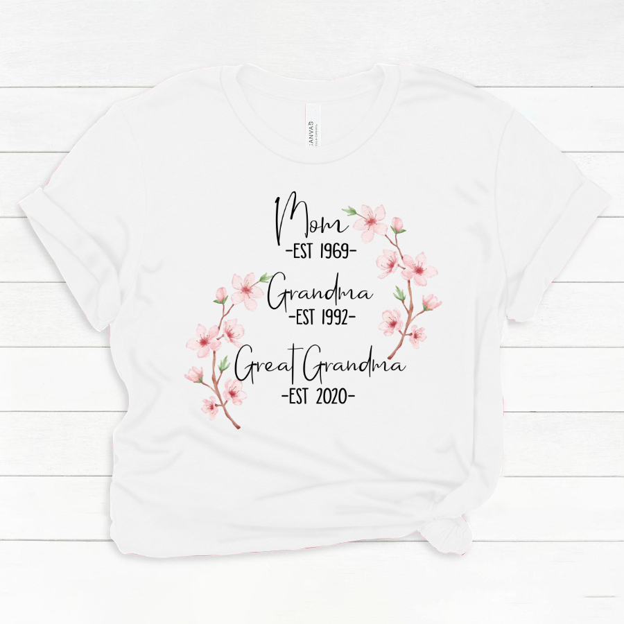 Mom Est Grandma Est Great Grandma Flower Classic Canvas