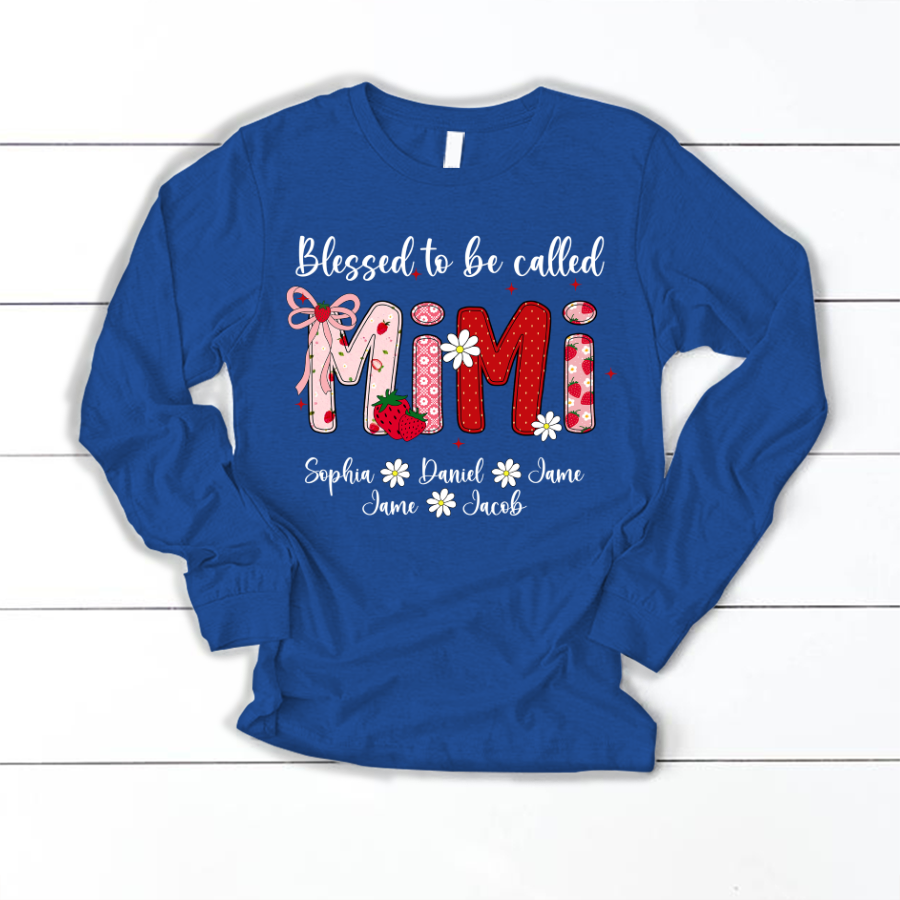Blessed To Be Called Mimi, Mimi Strawberry And Grandkids Sweet Summer Time Shirt