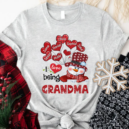 I Love Being A Grandma And Kids CTH01 T-Shirt