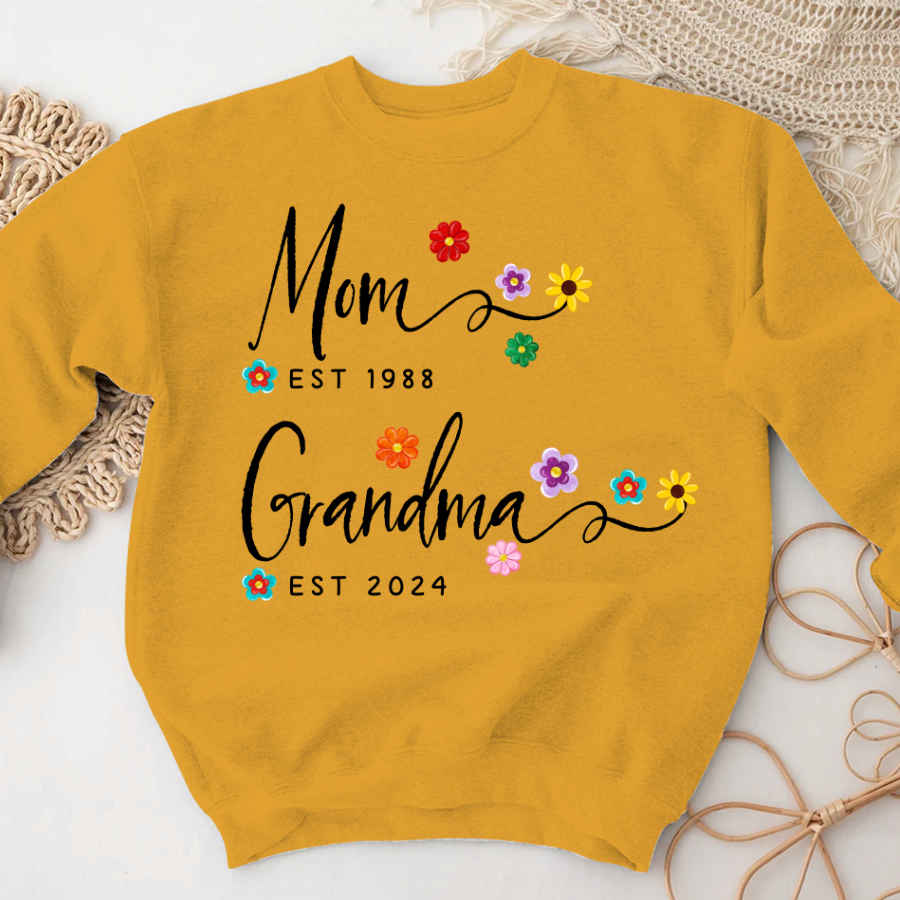 Mom Est Grandma Est Colorful Chrysanthemums Mother's Day Sweatshirt