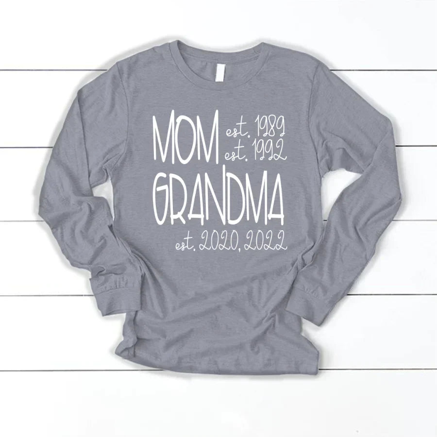 Mom Grandma Est VT22120064 Longsleeve
