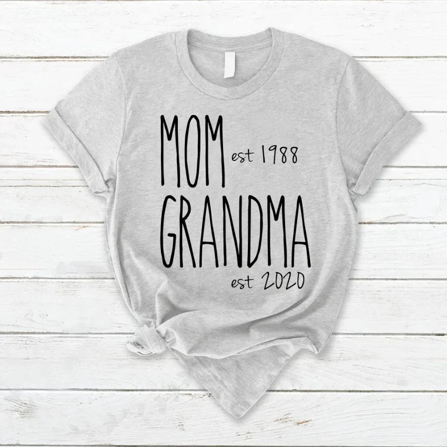 Personalized New Mom And Grandma Est Custom Year T-Shirt