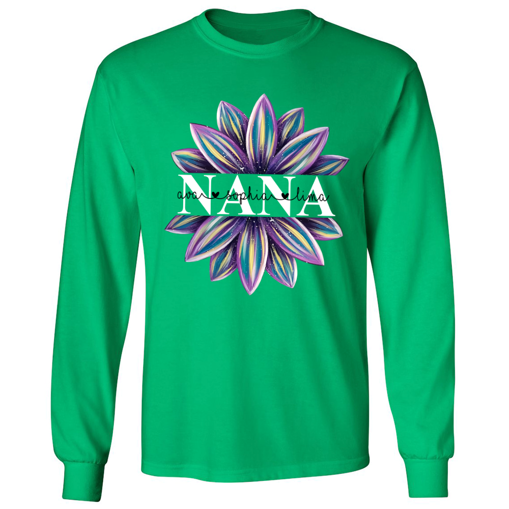 Personalized grandma and grandkids flower trend Longsleeve