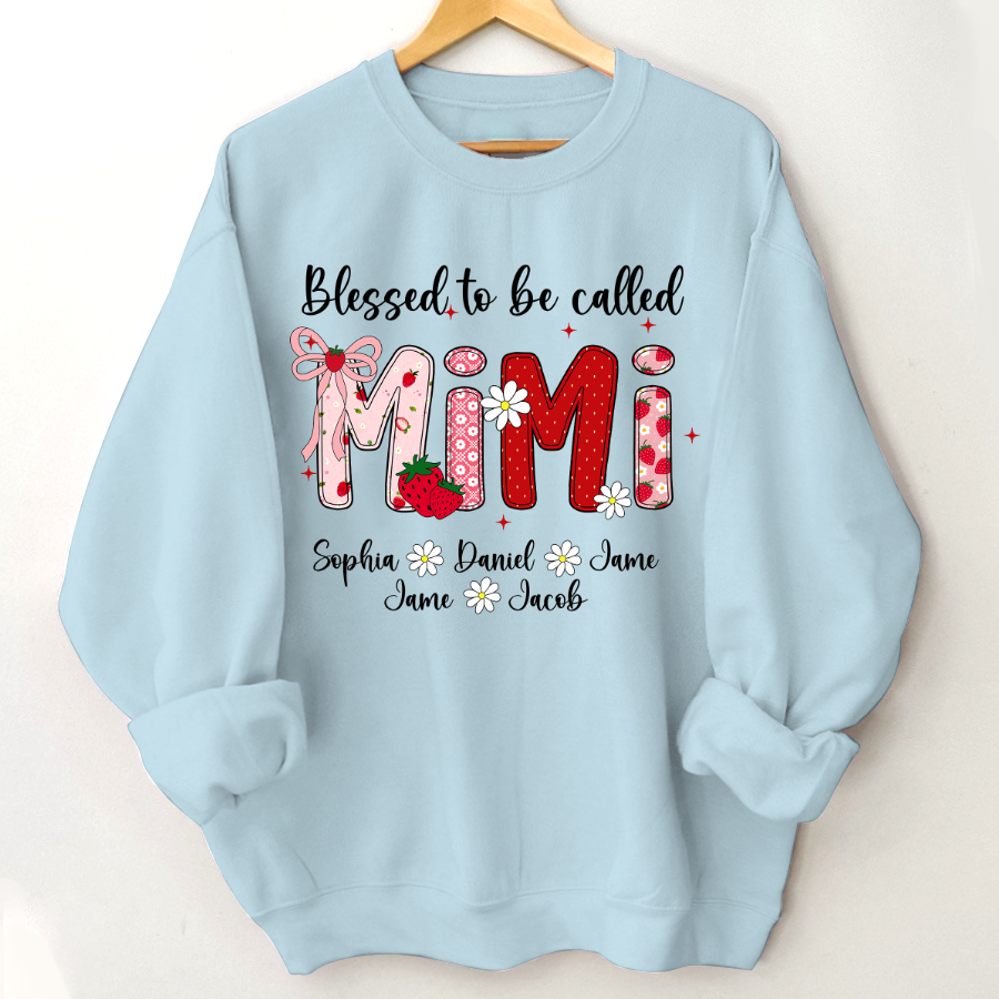 Blessed To Be Called Mimi, Mimi Strawberry And Grandkids Sweet Summer Time Shirt