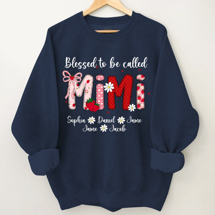 Blessed To Be Called Mimi, Mimi Strawberry And Grandkids Sweet Summer Time Shirt