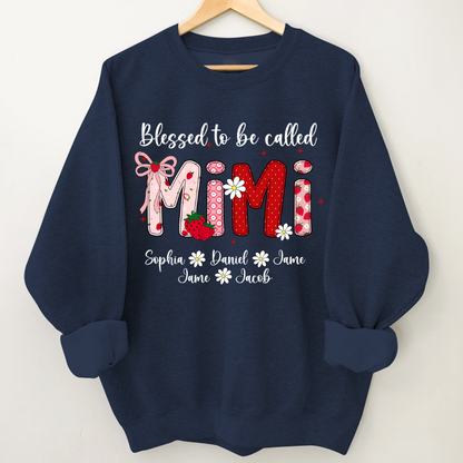Blessed To Be Called Mimi, Mimi Strawberry And Grandkids Sweet Summer Time Shirt