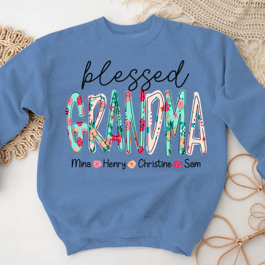 Blessed Grandma Flower And Grandkids Mother's Day Sweatshirt