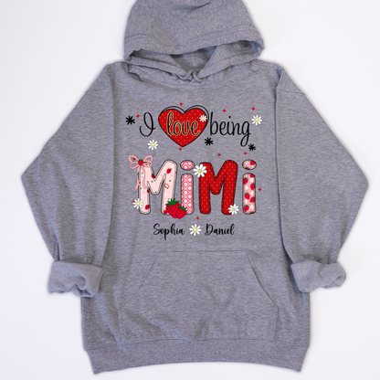 I Love Being A Mimi, Mimi Grandma Nana Strawberry And Grandkids Sweet Summer Time Shirt