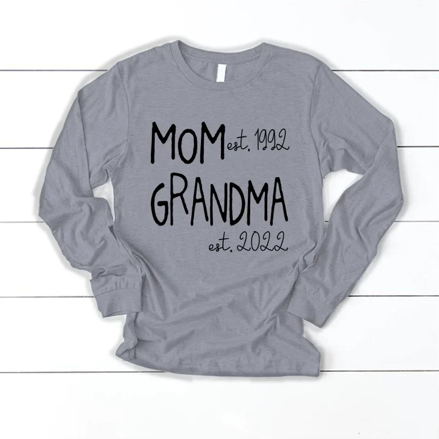 Mom Grandma Est VT22120031 Longsleeve