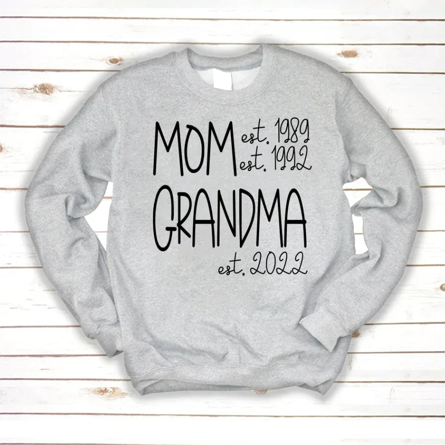 Mom Grandma New Est Sweet VT22120041 Sweatshirt