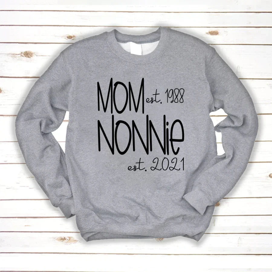 Mom Nonnie Est VTN221125 Sweatshirt