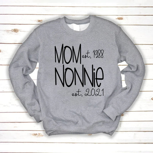 Mom Nonnie Est VTN221125 Sweatshirt
