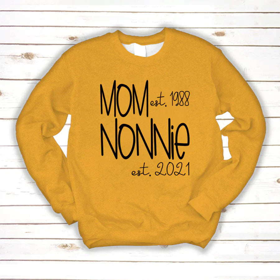 Mom Nonnie Est VTN221125 Sweatshirt