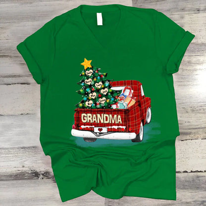Grandma and Grandkids Christmas Truck 2022 V-Neck