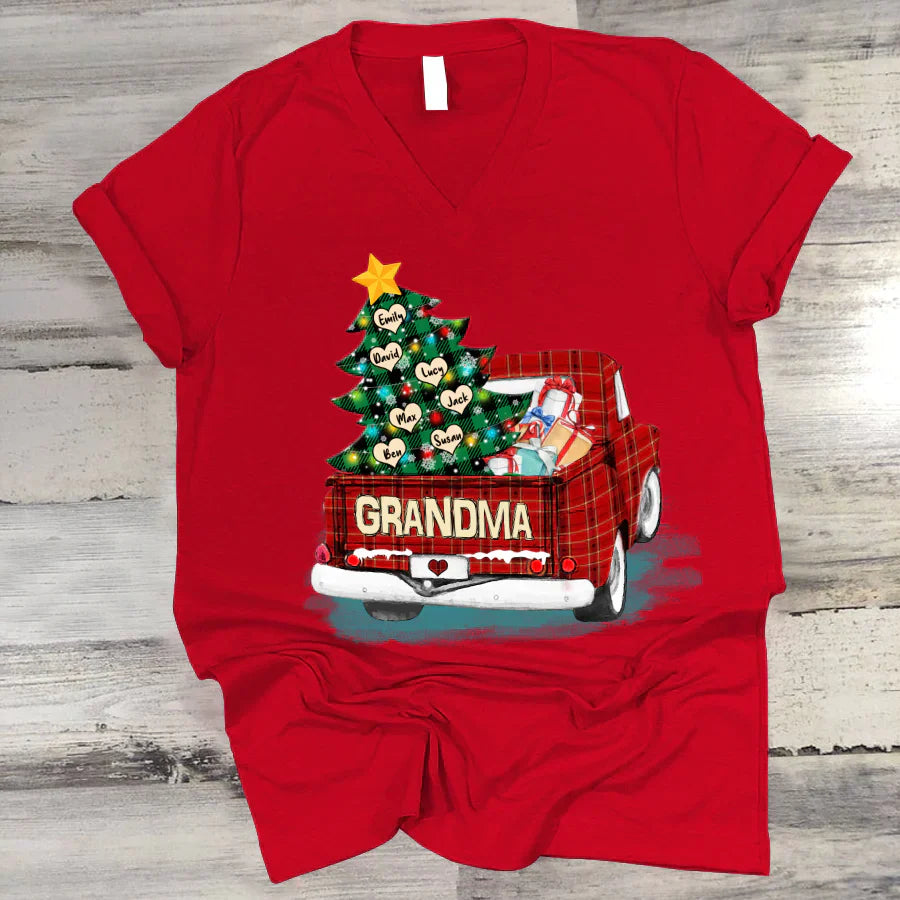 Grandma and Grandkids Christmas Truck 2022 V-Neck