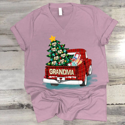 Grandma and Grandkids Christmas Truck 2022 V-Neck