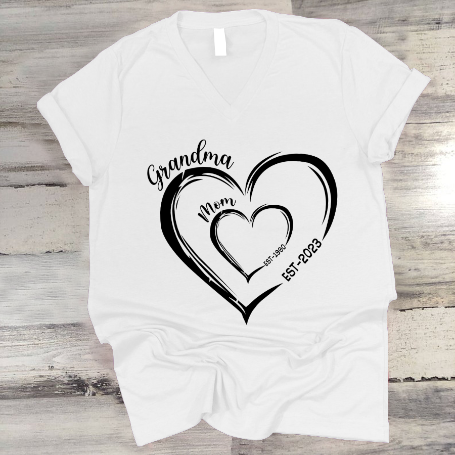 Mom Est Grandma Est Hearts, Best Mother's Day Gift V-Neck
