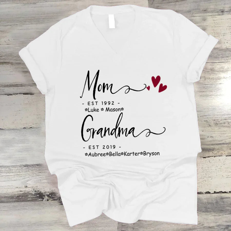 Mom Grandma Family Est Kids VT22120071 V-Neck