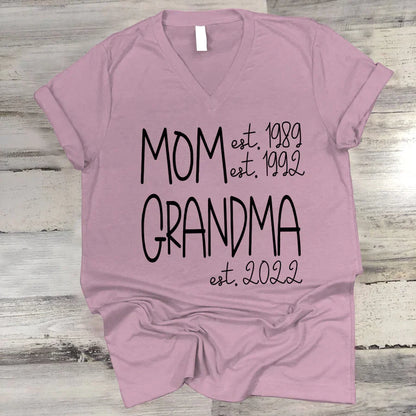 Mom Grandma New Est Sweet VT22120041 V-Neck