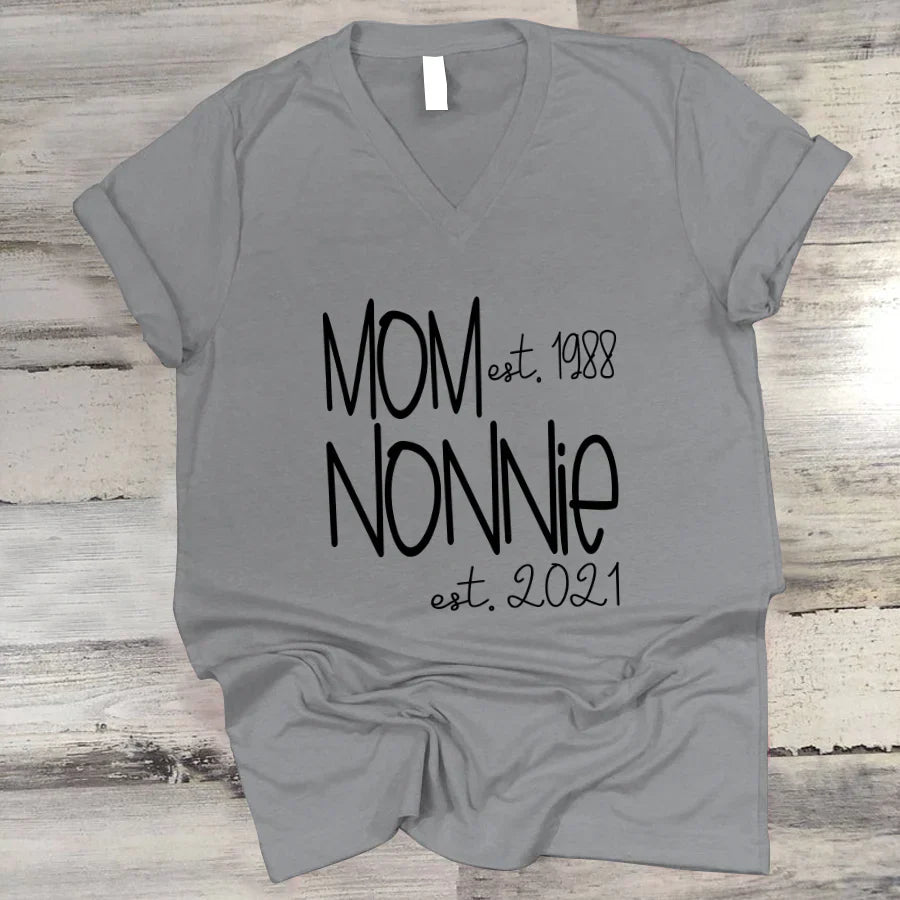 Mom Nonnie Est VTN221125 V-Neck