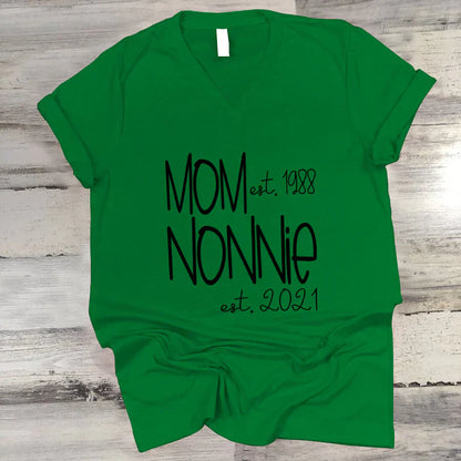Mom Nonnie Est VTN221125 V-Neck