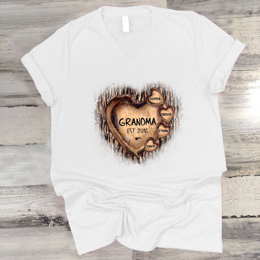 Personalized Grandma And Grandkids Hearts Tree Art V-Neck