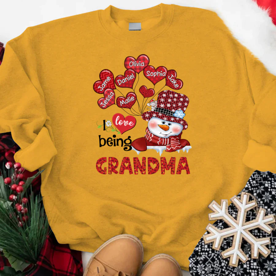 I Love Being A Grandma And Kids CTH01 Sweatshirt
