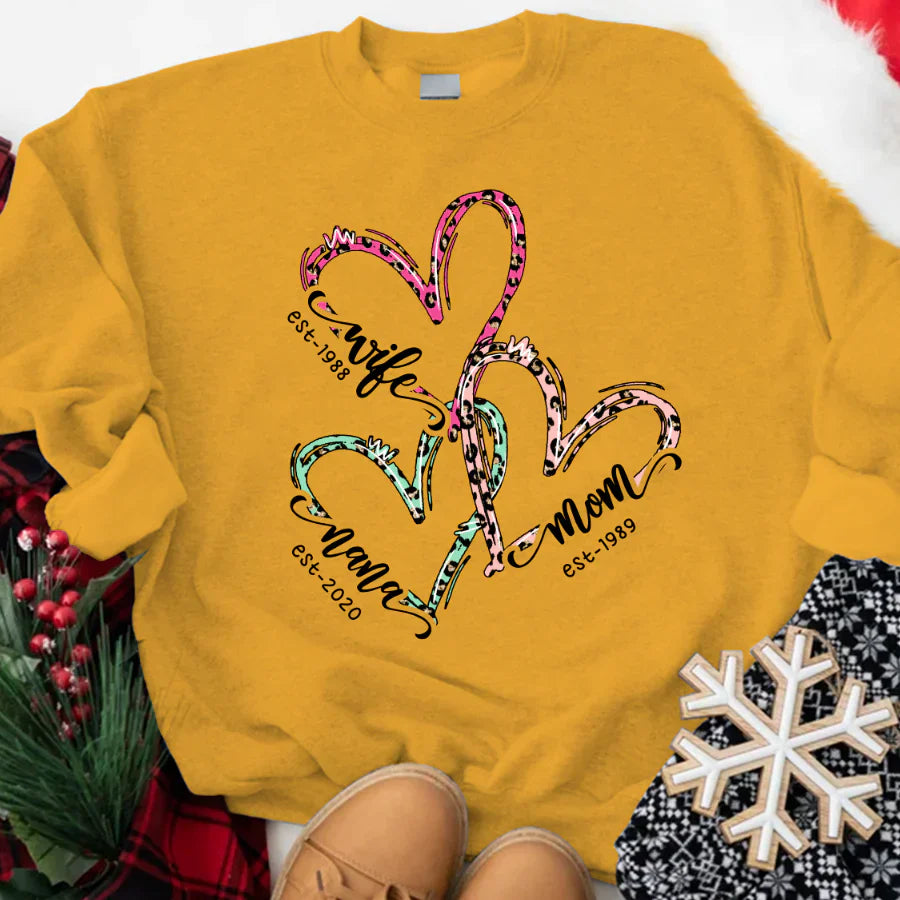 Wife Mom Nana Est Heart CTH01 Sweatshirt