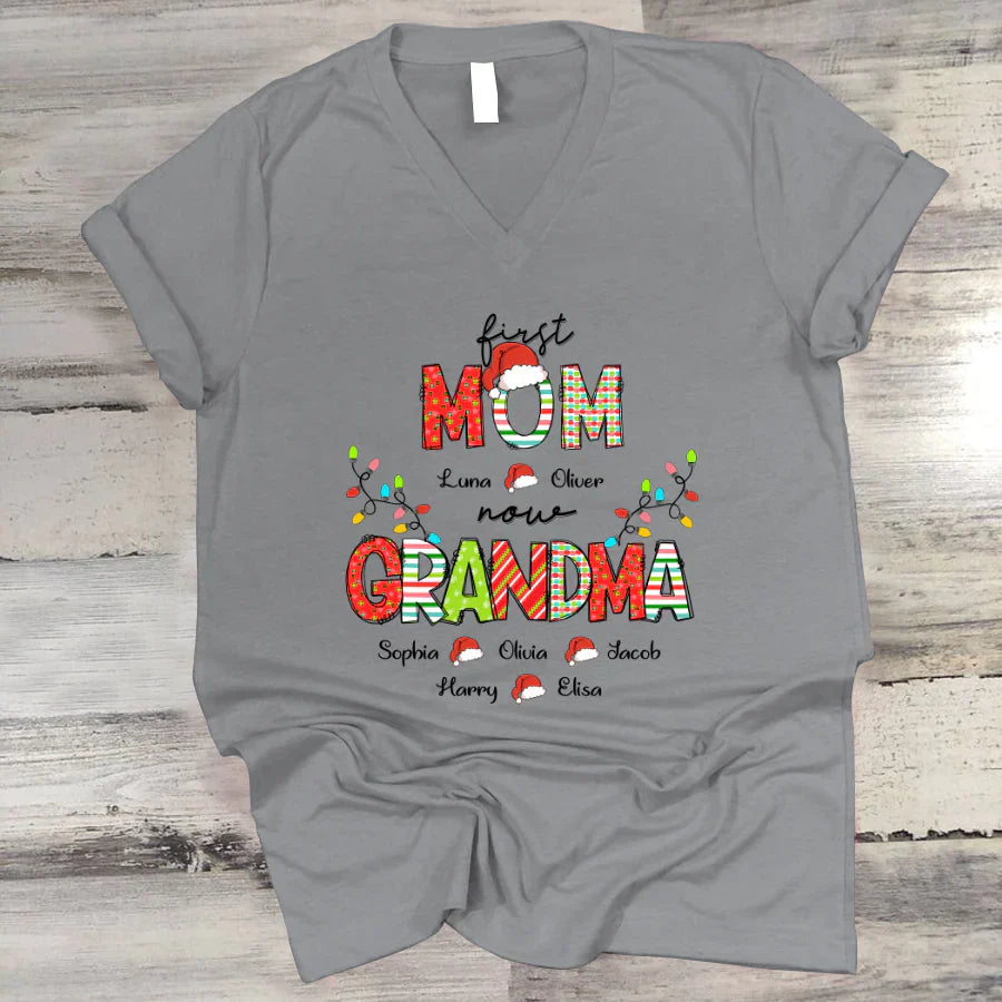 Christmas First Mom Now Grandma And Grandkids CTH01 V-Neck