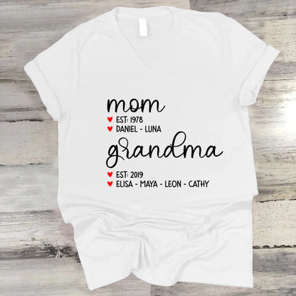 Mom Est Grandma Est And Kid  CTH01 V-Neck