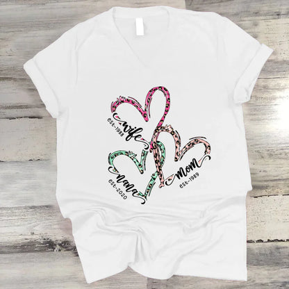 Wife Mom Nana Est Heart CTH01 V-Neck