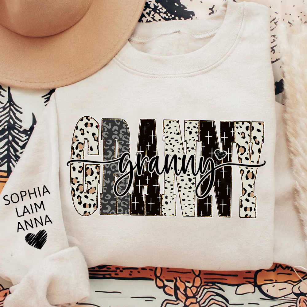 Custom Bible Style Granny Sweatshirt – Personalized Gift for Mom, Mama, or Grandma with Grandkids’ Names