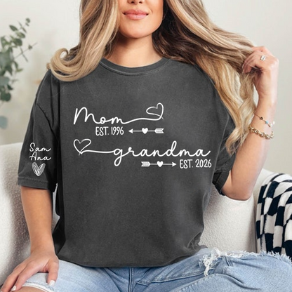 Personalized Mom and Grandma Shirt, Custom EST Year T-Shirt with Heart and Arrow Design for Mom and Grandma